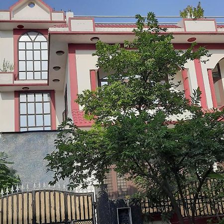 Balaji Guest House - Home Stay Greater Noida Luaran gambar