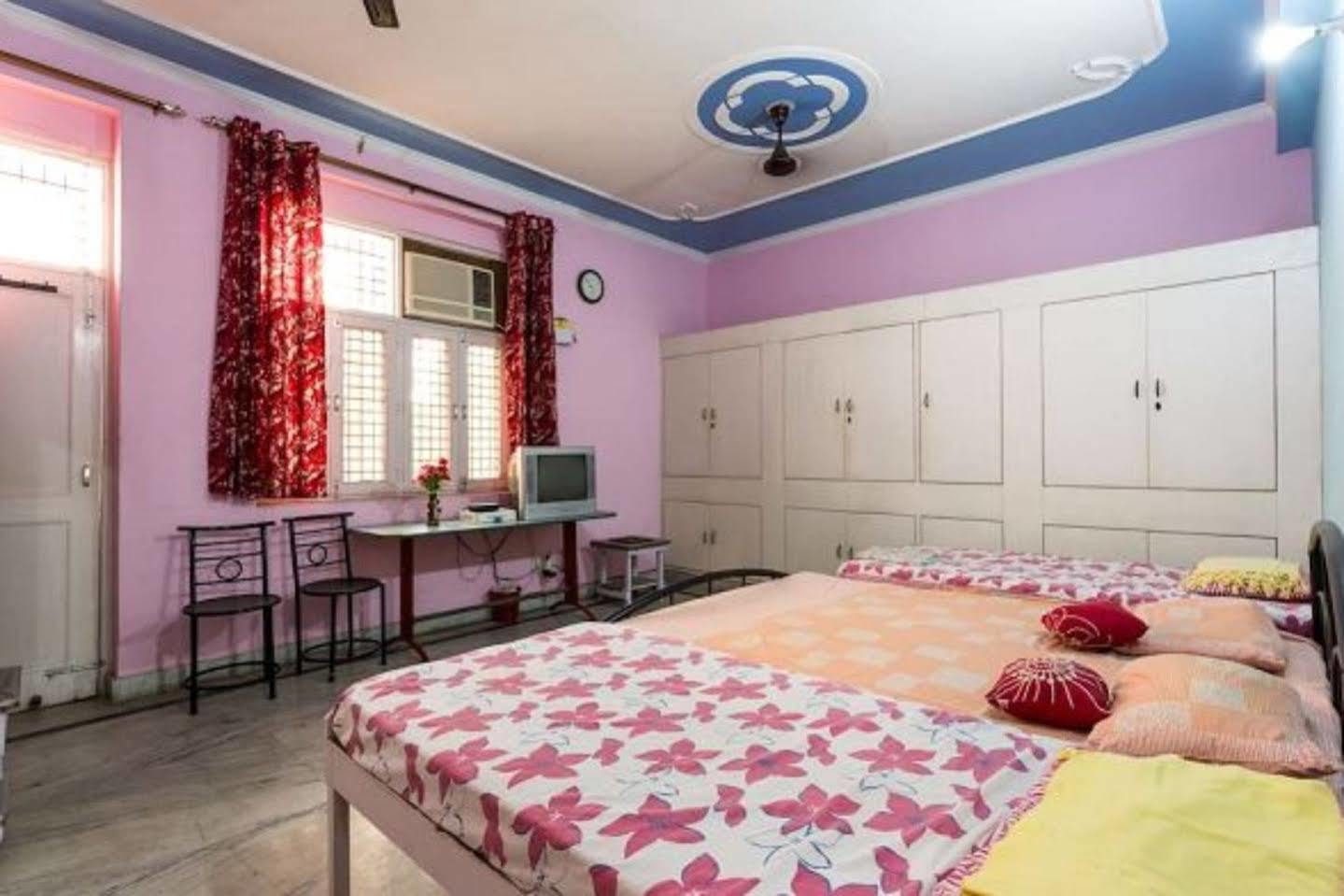 Balaji Guest House - Home Stay Greater Noida Luaran gambar